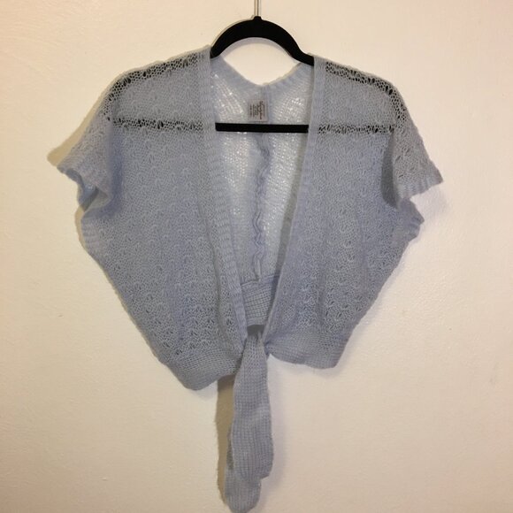 Vintage 50s 60s Wispy Blue Pastel Cropped Tie Front Sweater Dainty Cardigan (IB) - Picture 2 of 9